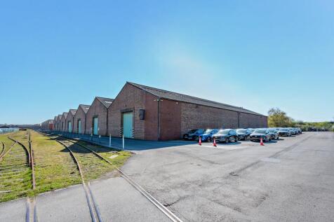 8642883exterior11800.jpg