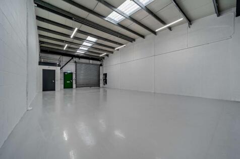 8633502interior17800.jpg