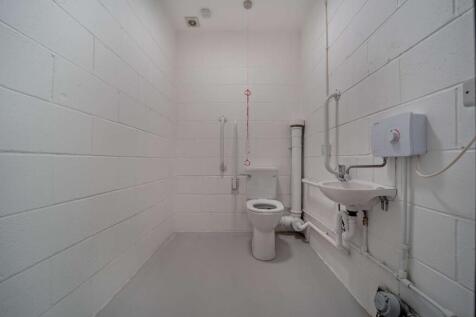 8633502interior02800.jpg