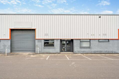 8636726exterior03800.jpg