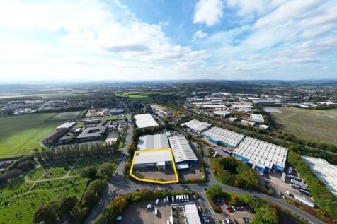Unit 2 Leeds 27  Drone photo with yellow line .j
