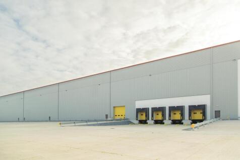 TitanKnowsley DIII0708HDR_full ajusted.jpg