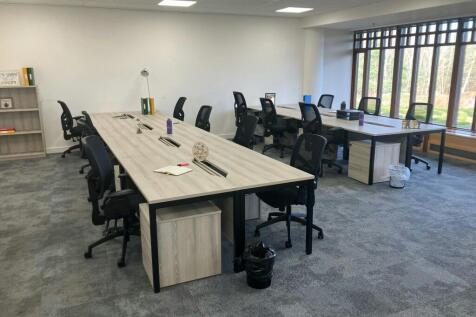 Lynch Wood Peterborough Figflex Office 3B.jpg