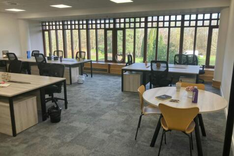 Lynch Wood Peterborough Figflex Office 3.jpg