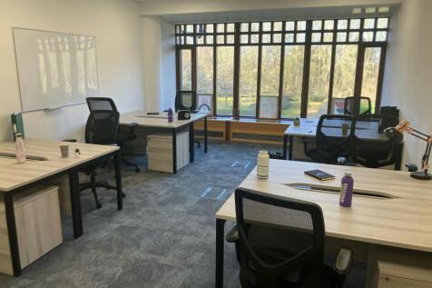 Lynch Wood Peterborough Figflex Office 6.jpg