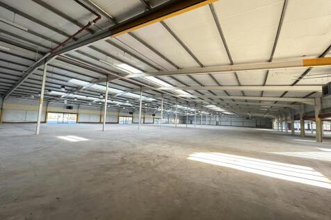 Interior 11 5089.jpg