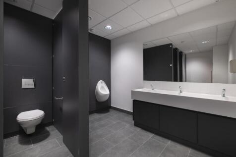 Toilet.jpg