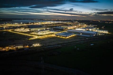 Web Files_Drone Photography_LP_LG_DP World_Miru_