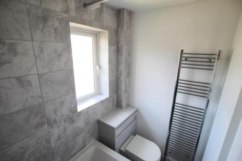 Bathroom alt.JPG