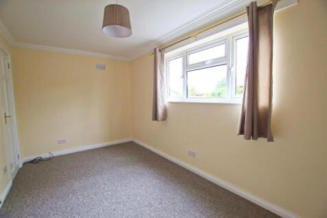 Bedroom 1.JPG