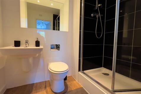 Ensuite.jpg
