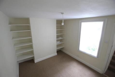 Bedroom 2 alt.JPG