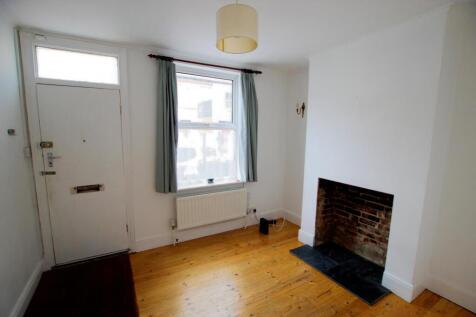 Living room.JPG