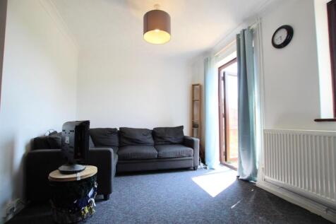 Living room.JPG