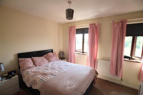 Bedroom.JPG