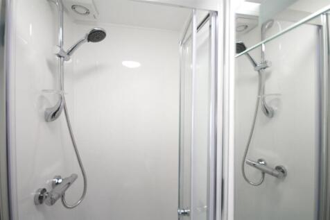 Shower.JPG