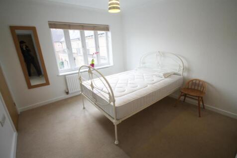 Bedroom.JPG