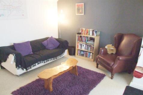 LivingRoom.JPG