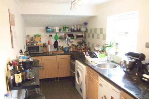 Kitchen.JPG