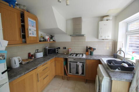 Kitchen.JPG