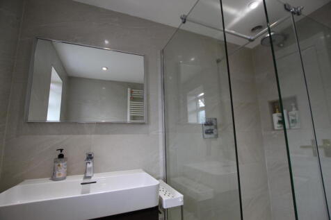Bathroom alt