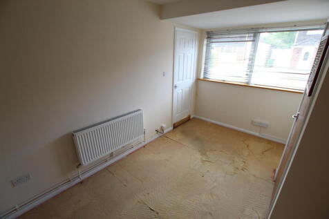Sitting room alt.JPG