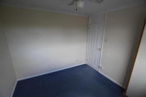 Bedroom 3 alt.JPG