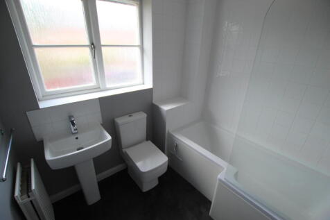 Bathroom.JPG