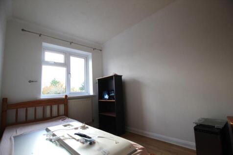 Bedroom 3.JPG