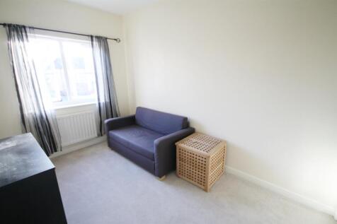 Bedroom2.JPG