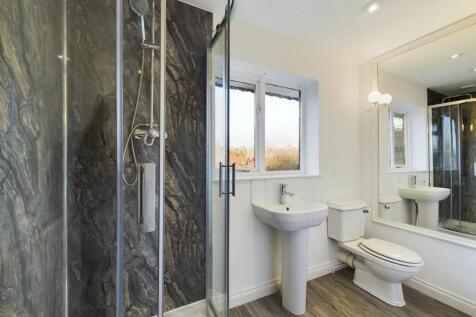 Master En-Suite