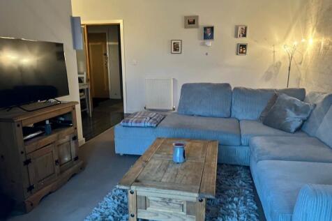 Lounge 3