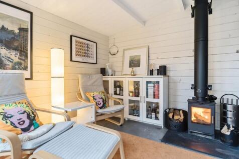 Log Cabin