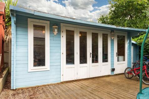 Summer House and Store