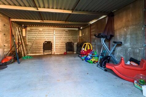 Double Garage