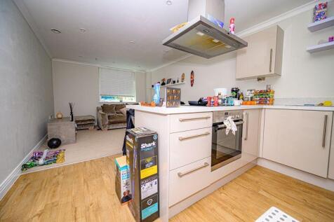 Open Plan Kitchen/Living Area