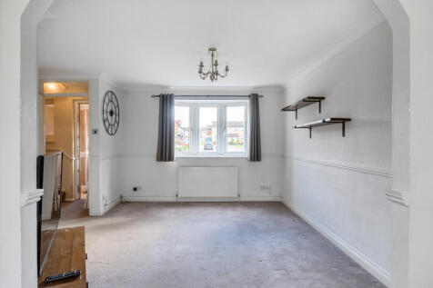 1370561-8-68f7899...