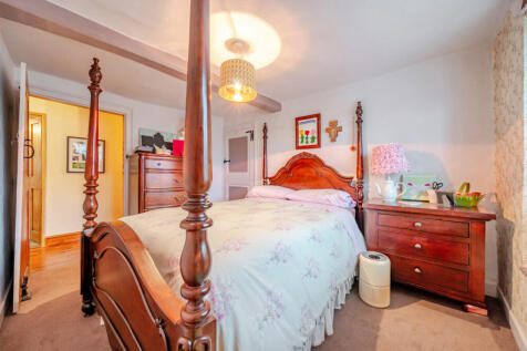 1382063-7-691d9ea...