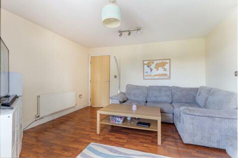 Living-room-2.jpg