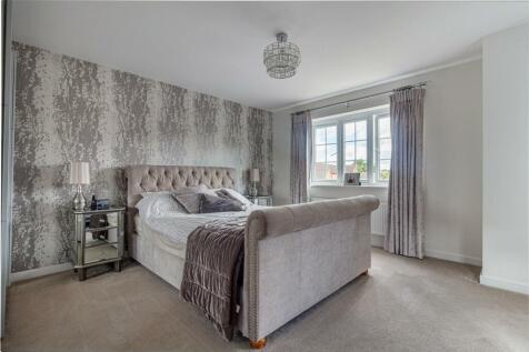 Bedroom-1-3.jpg