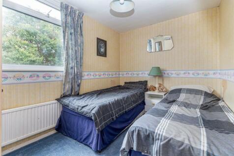 Bedroom-2.jpg