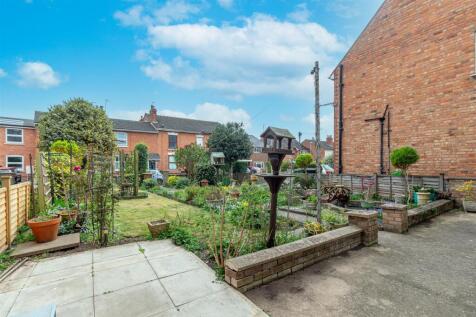 Garden-3 39.jpg