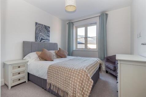 Bedroom-2-1.jpg