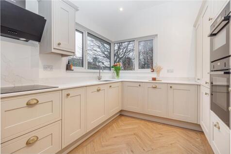 Kitchen-6.jpg