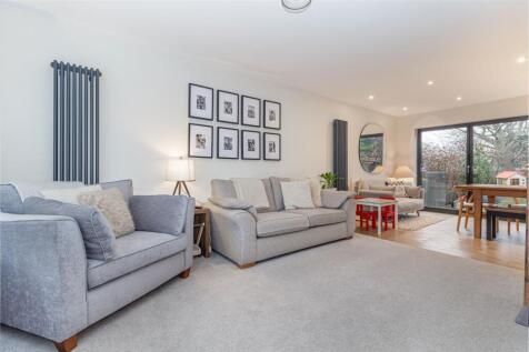 Living-room-2 18.jpg