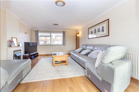 Living-room-1.jpg