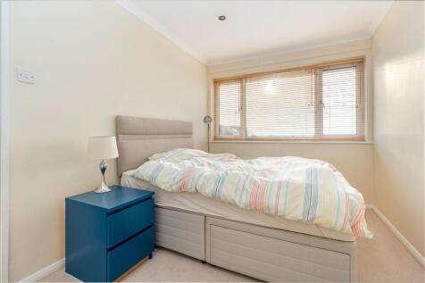 Bedroom-3-2.jpg