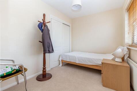 Bedroom-4-1.jpg