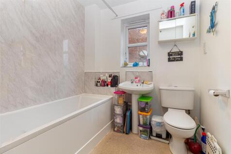 Bathroom-1 27.jpg