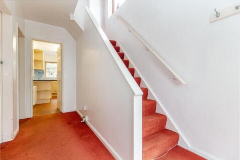 Hallway-1 11.jpg